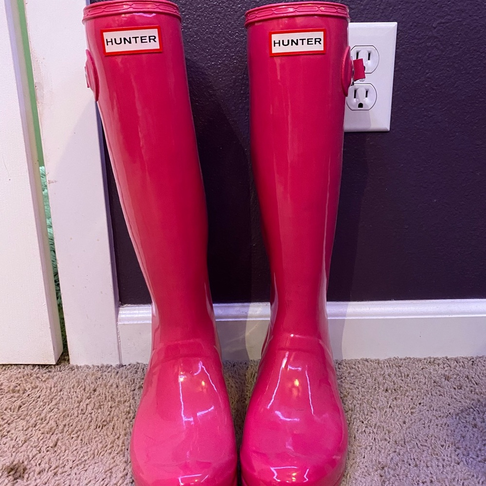 Hunter Glossy Hot Pink Tall Rain Boots